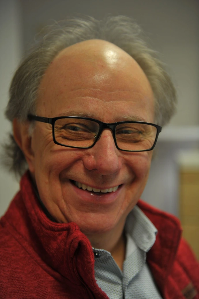 Werner Furtner Werner Furtner, ein Mann mittleren Alters mit einer schwarzen Brille.